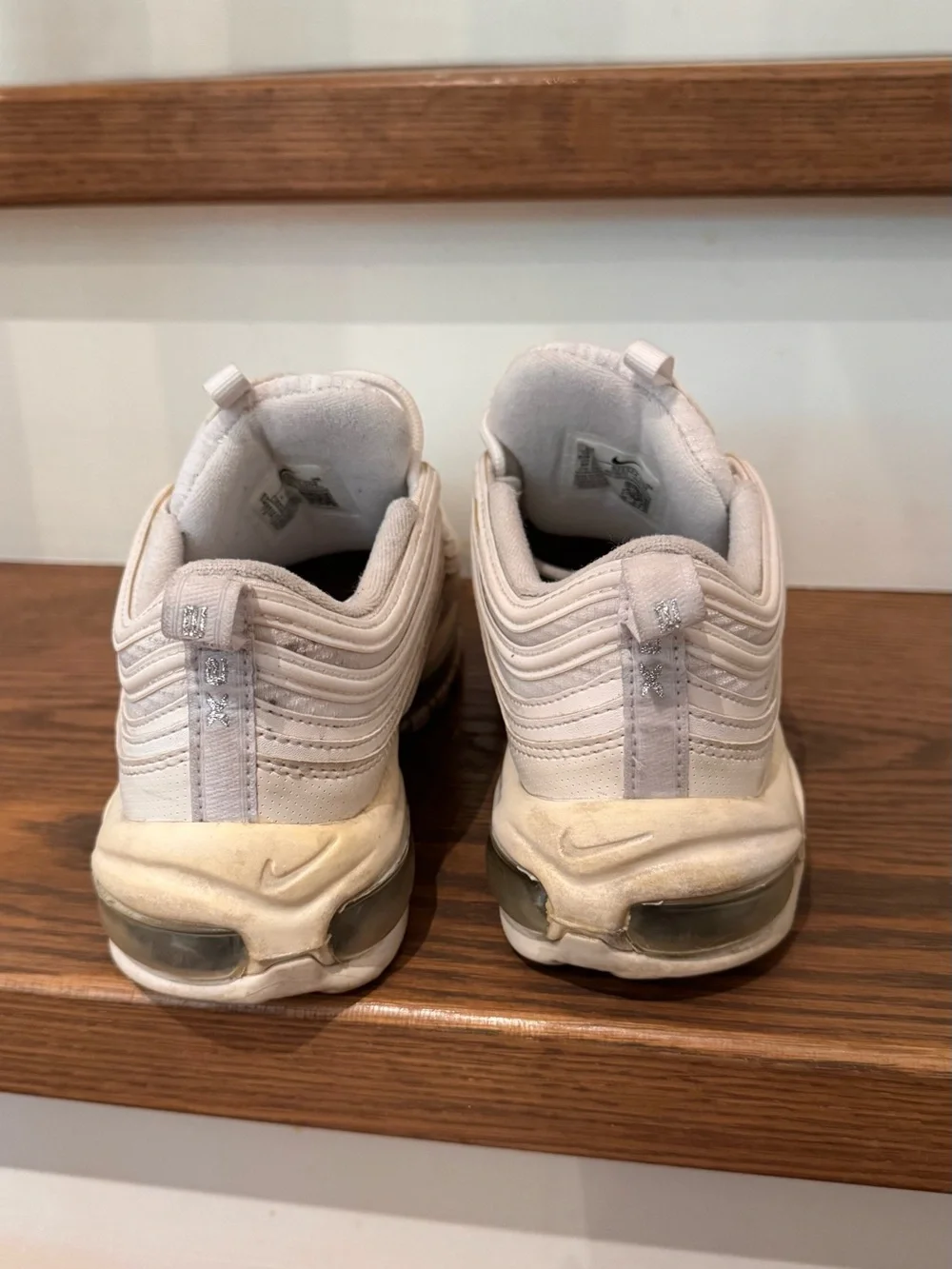 Nike Air Max 97 Low-Top Sneakers in Cream White - Picture 7 of 8